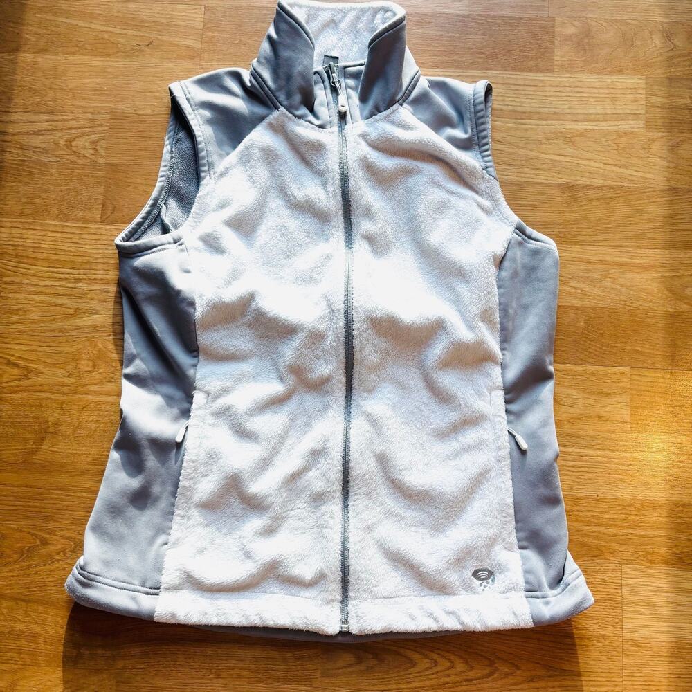 MOUNTAIN HARDWARE VEST WOMENS MEDIUM
